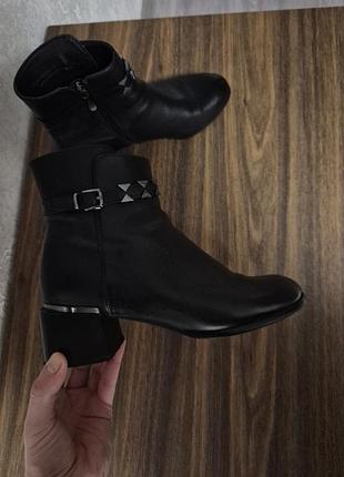 Ботинкие ботильоны женские на каблуке натуральная кожа