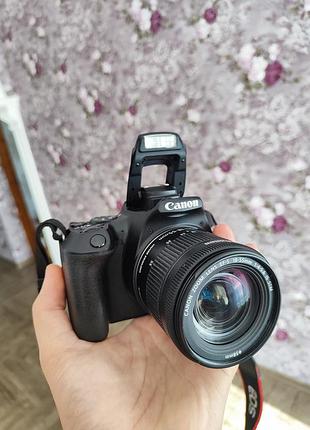 Фотоаппарат canon eos 250d идеальное состояние