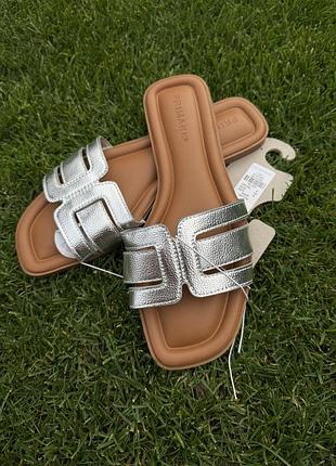 Шлепанці жіночі р.39