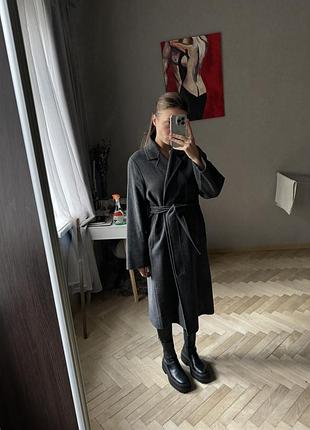 Пальто 100% шерсть. mango