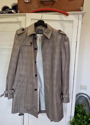 Чоловічий тренч zara