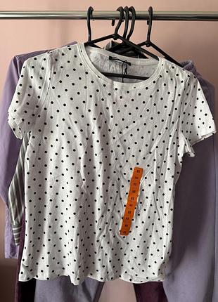 Нова футболка