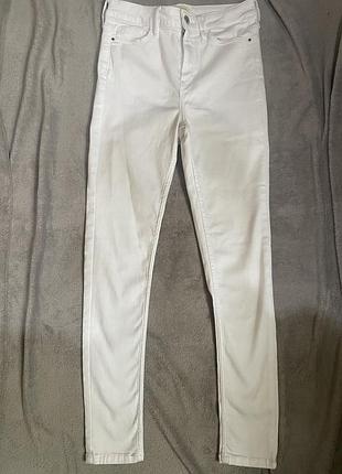 Белые джинсы скинни высокая посадка