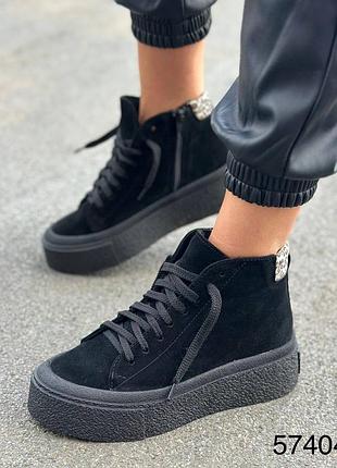 Черевики жіночі