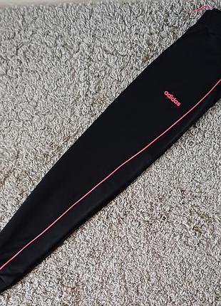 Женские спортивные штаны adidas