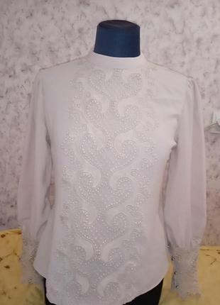 Блузка очень романтичная