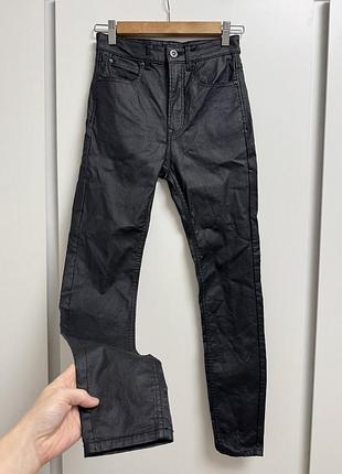 Штани stradivarius