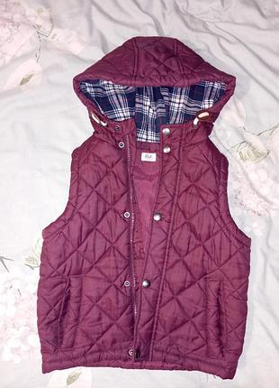 Безрукавка куртка