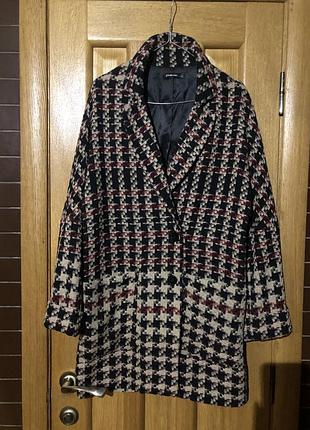 Легке пальтішко з вовною лани stradivarius 36-40 😊👍🔥