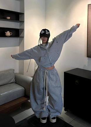 Теплый женский спортивный костюм оверсайз