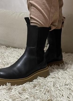 Чорні челсі