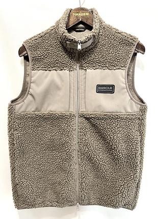 Barbour чудовий добротний та теплий жилет, безрукавка унісекс