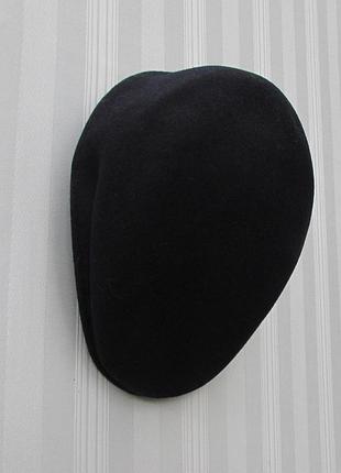 Шерстяная кепка