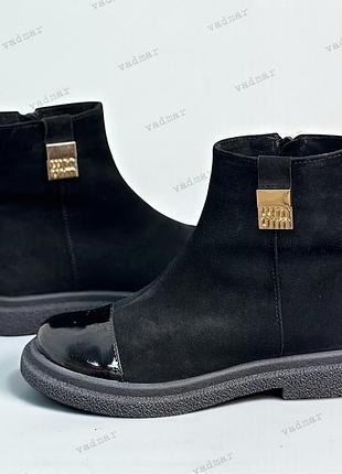 36-41 рр ботинки с лаковым носком натуральная замша/кожа черный, шоколад.