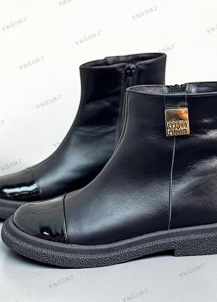 36-41 рр ботинки с лаковым носком натуральная замша/кожа черный, шоколад.