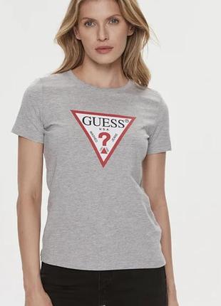 Футболка guess