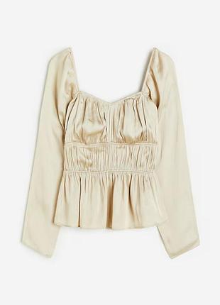 Дуже гарна нарядна сатинова блуза кольору шампань