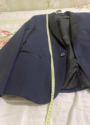 Чоловічий піджак