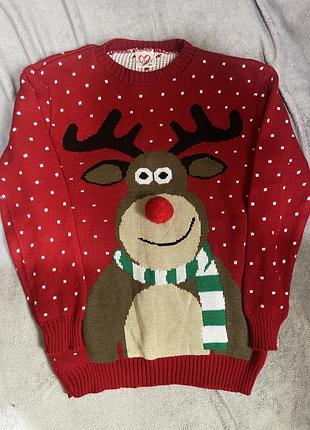 Новогодний свитер с оленем