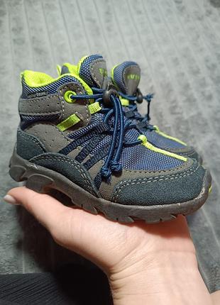 Демисезонные термо ботинки