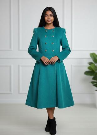 Елегантність у смарагдовому кольорі: пальто elvi з натуральної вовни!
