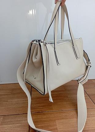 Новая кожаная итальянская сумка тоут innue