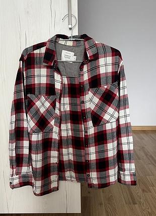 Сорочка в клітинку bershka