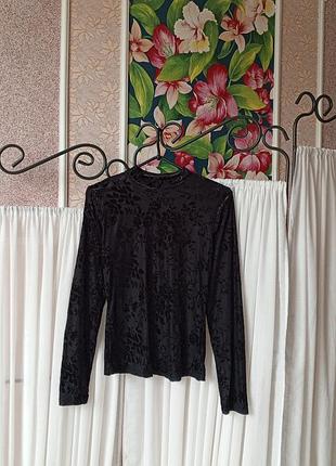 Красивий чорний бархатистий гольф кофта лонг в квітковий принт zebra.