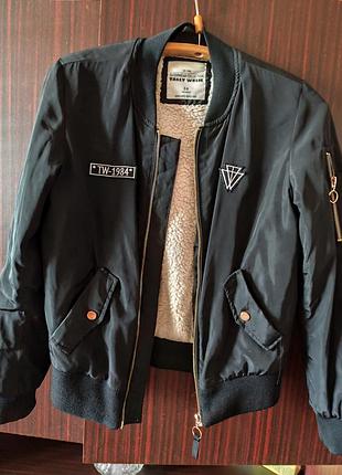 Куртка осень теплая бомбер Ребенок