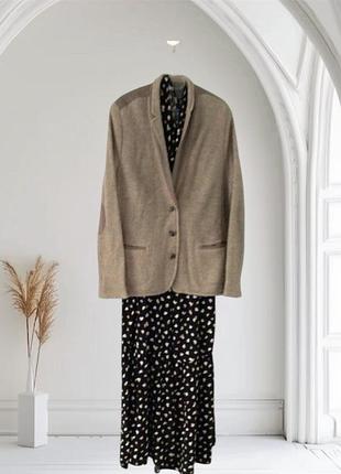 Брендовий трикотажний піджак 👍👍👍.