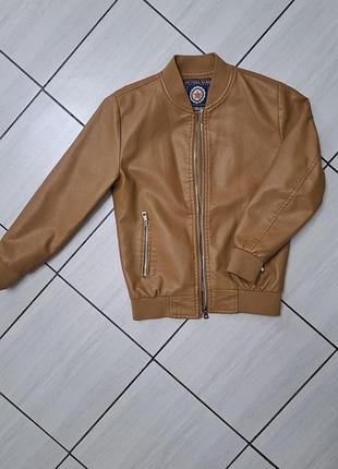 Куртка з еко шкіри