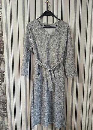 Плаття жіноче