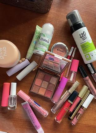 Лот косметики