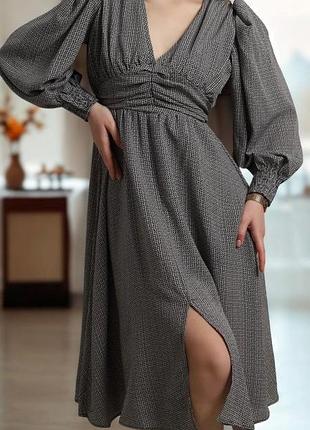 Женское платье