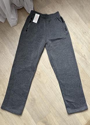 Штани спортивні чоловічі на флісі темно сірі нові мл