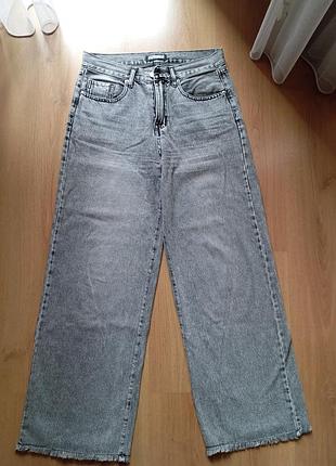 Джинсы женские