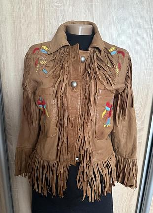 Куртка жакет шкіра з вишивкою італія