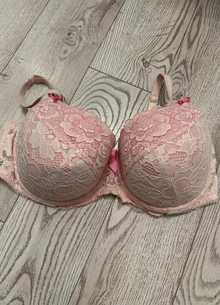 Бюстгальтер