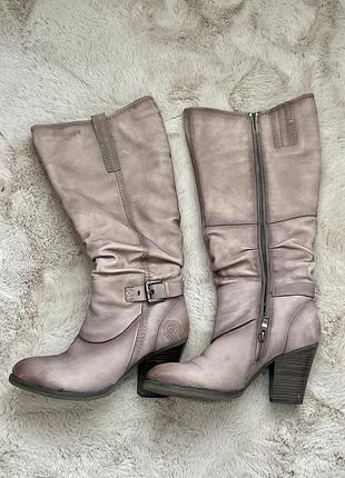 Сапоги зимние натуральный нубук и овчина в середине 41 состояние новых