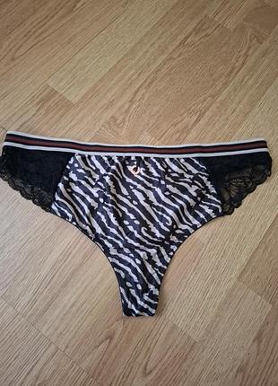 Трусики     .