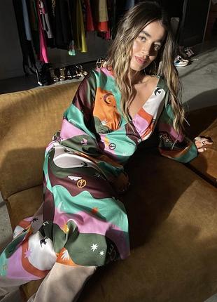 Сукня never fully dressed