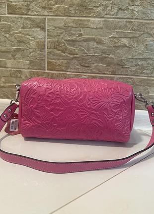 Красива нова шкіряна сумка solana