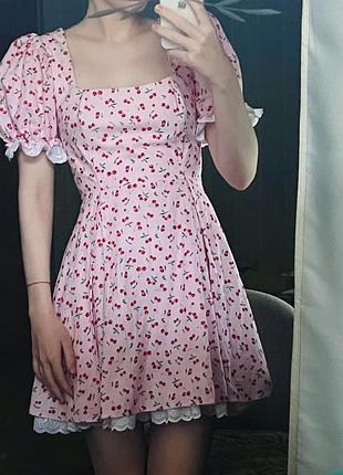 Сукня бебі-дол українського бренду briolli вишневий принт