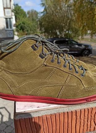 Стильні демісезонні черевики foodwear