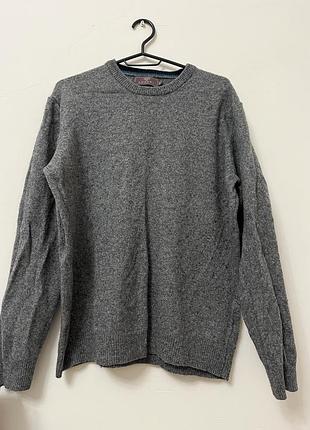 Светр вовняний