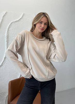 Жіночий бежевий базовий світшот