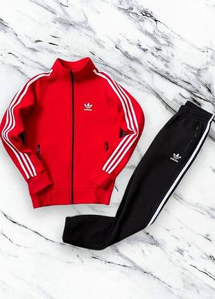 Спортивний костюм на флісі адідас