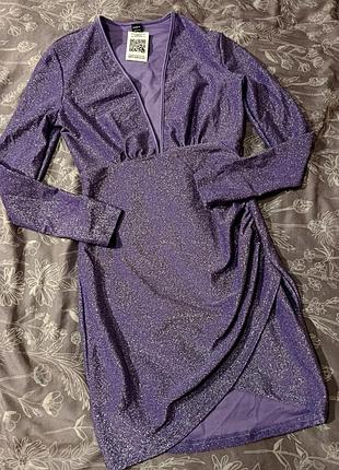 Новое блестящее платье