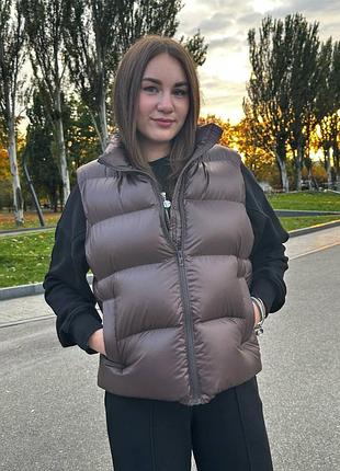 Жилет-пуфер модель: 790 наполнитель аэропух основная ткань с двух сторон изделия