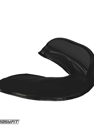 Черная капа для тренировок easyfit.